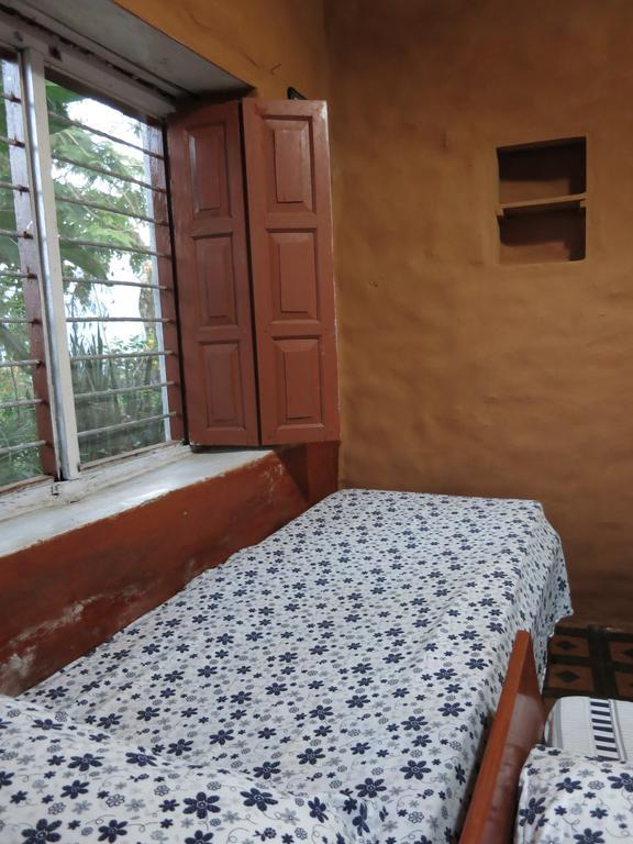 Bed and Breakfast Dinesh House Pokhara Zimmer foto