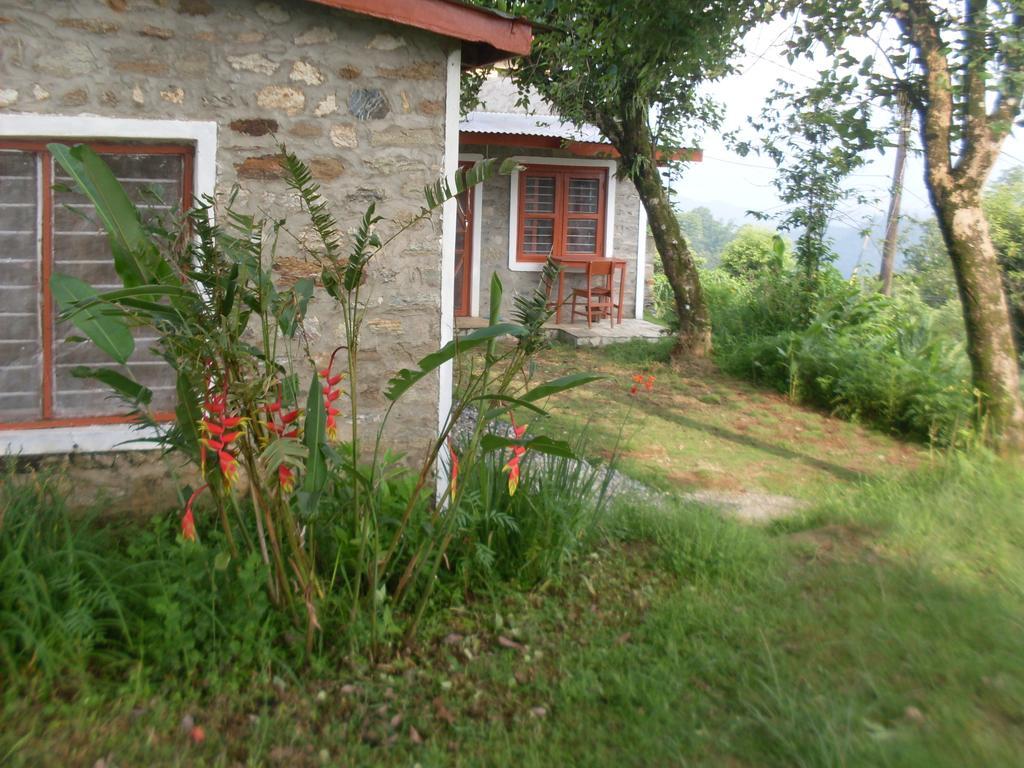 Bed and Breakfast Dinesh House Pokhara Exterior foto